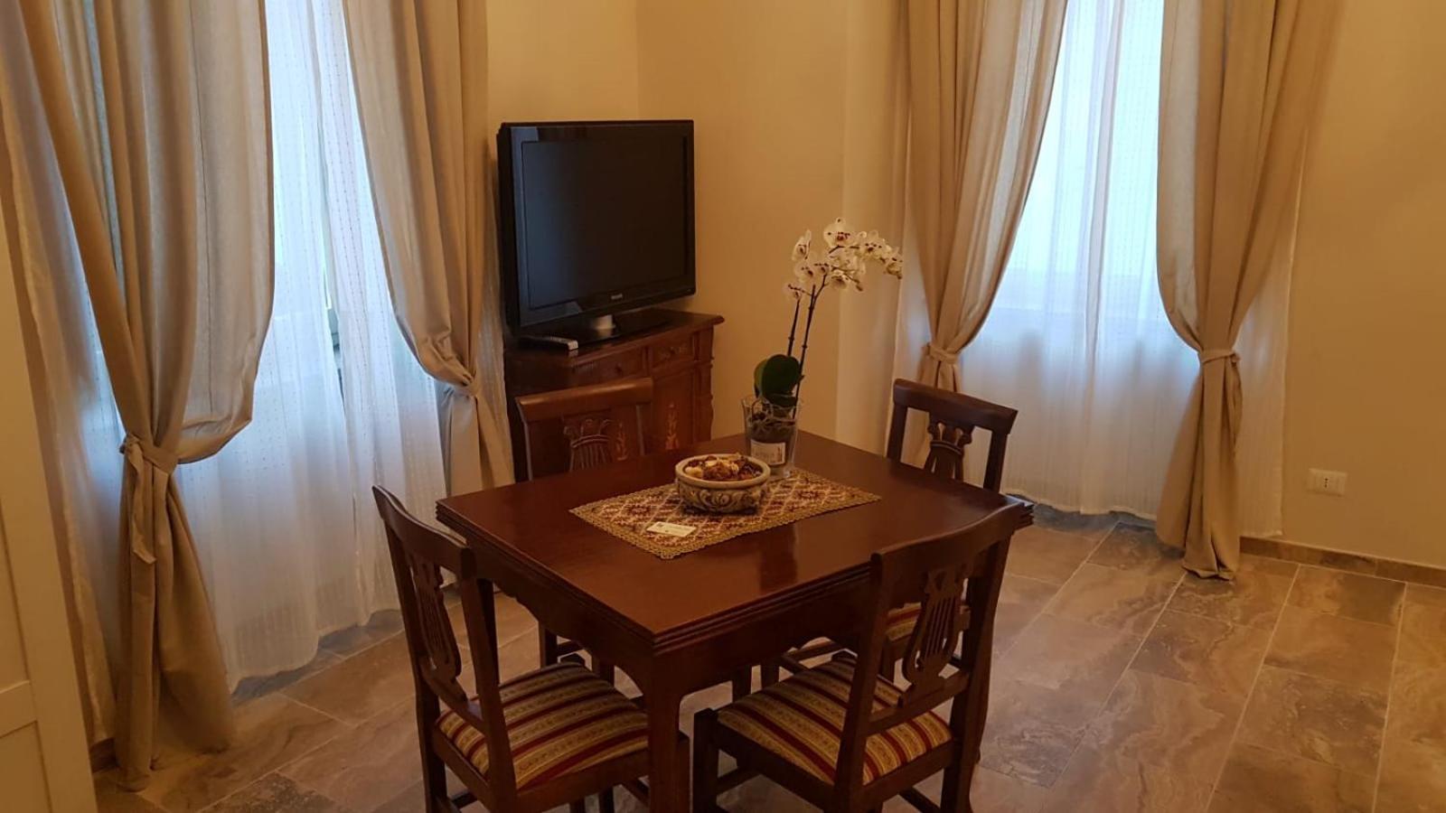 La Salita B&B 비테르보 외부 사진